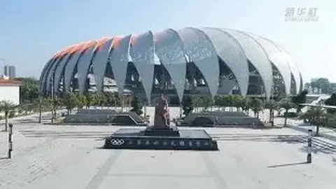 卡爾佐納創意甲先河，成首位雙職教頭！弗格森、希丁克亦曾經歷此境！